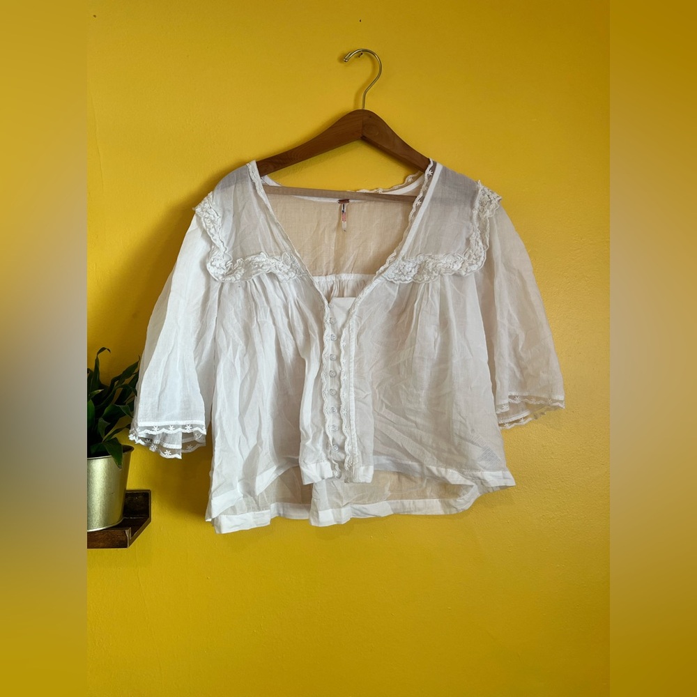 Free People White Cropped Lace-Trim Blouse